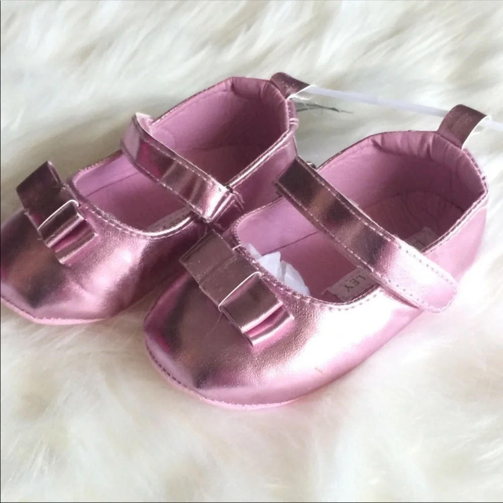 Laura Ashley Mary Jane’s Pink Metallic Bow Babies Toddler’s Shoes